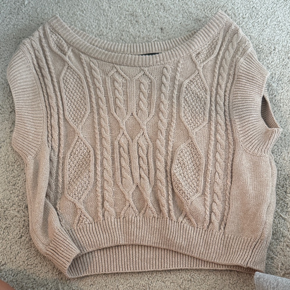 Wide neck sweater